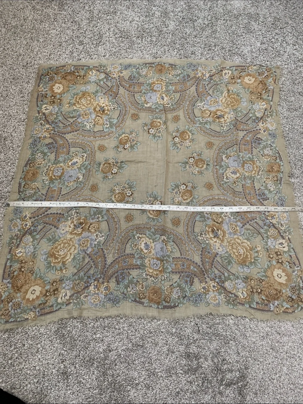 Vintage Liz Claiborne Floral Frayed Edges Wool Scarf in Sage Green and Beige